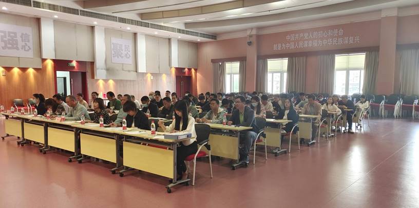 说明: 49d911b63674d87cb61311bcbff3c99